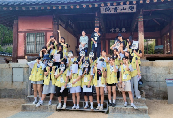 0616 안동여중, 도산서원과 숲에서 배려와 존중의 가치를 키우다 (1).jpg