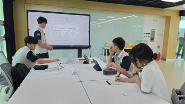 인공지능 캡스톤디자인 캠프 첫 걸음 1.jpg
